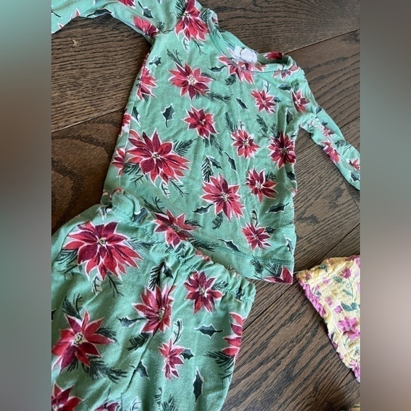 Angel dear bundle 6-12 months GUC 2 piece pjs and outfit - Picture 3 of 5